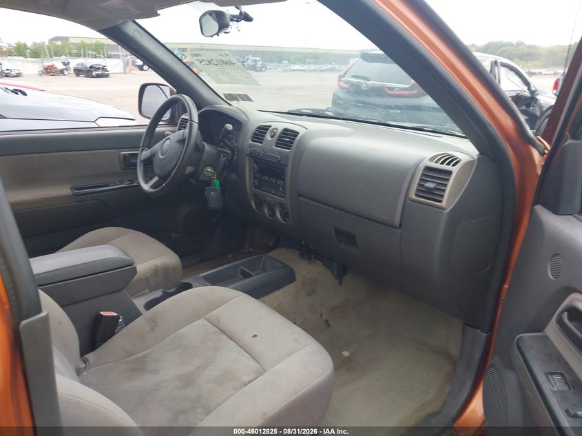 2004 CHEVROLET COLORADO auction photo 5