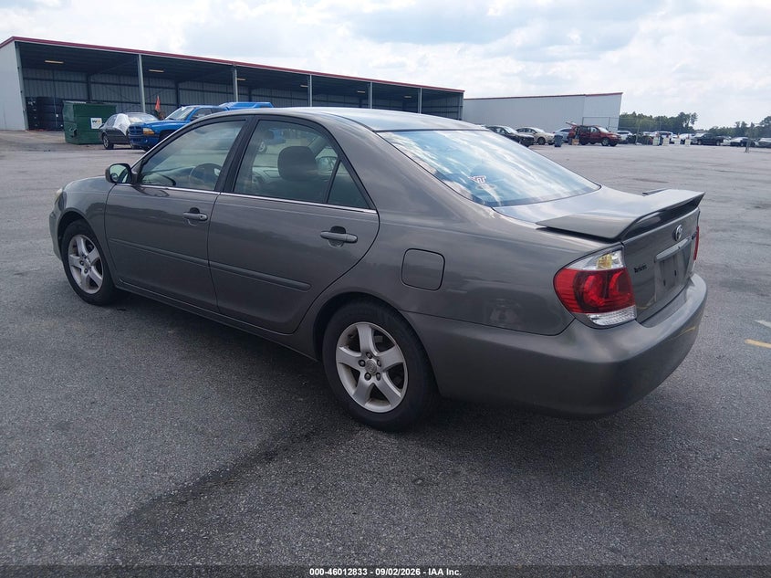 2005 TOYOTA CAMRY auction photo 3