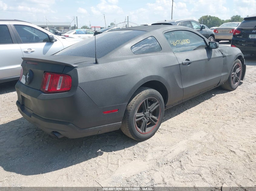 2010 FORD MUSTANG auction photo 4