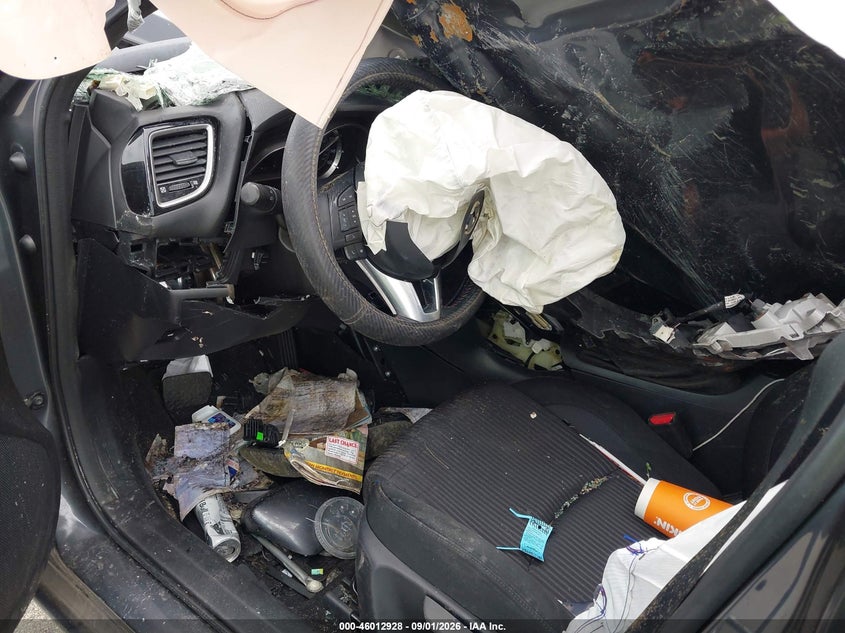 2015 MAZDA MAZDA3 auction photo 5