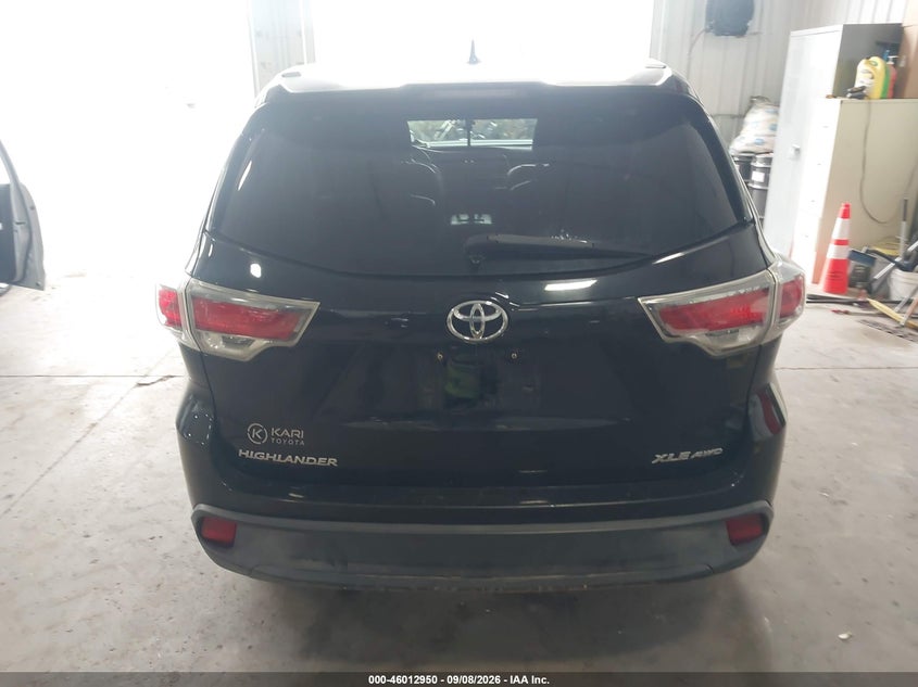 TOYOTA HIGHLANDER - zdjęcie 16