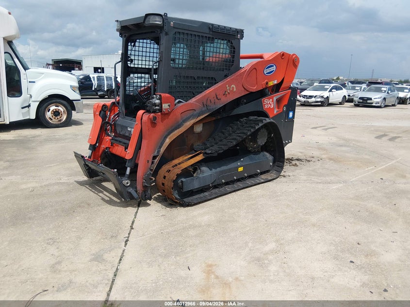 2026 KUBOTA SVL97-3HFCC auction photo 4