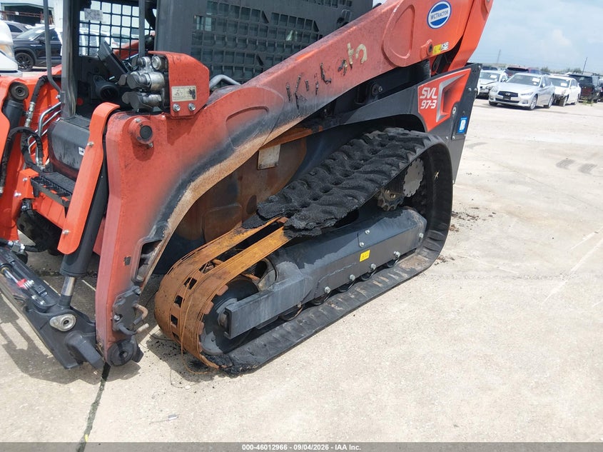2026 KUBOTA SVL97-3HFCC auction photo 6