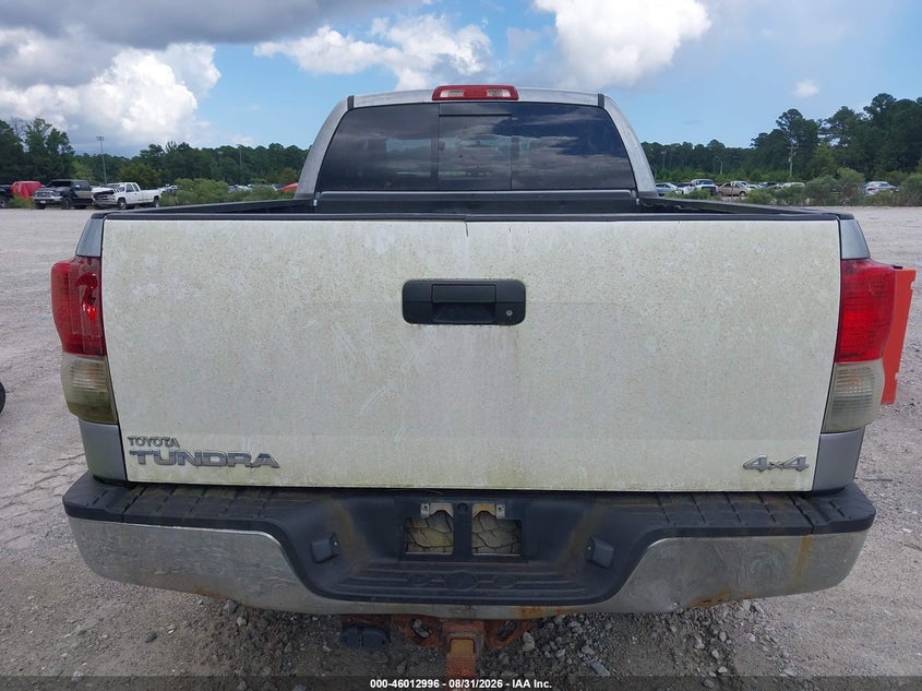 TOYOTA TUNDRA 2011 VIN 5TFUM5F1XBX025579