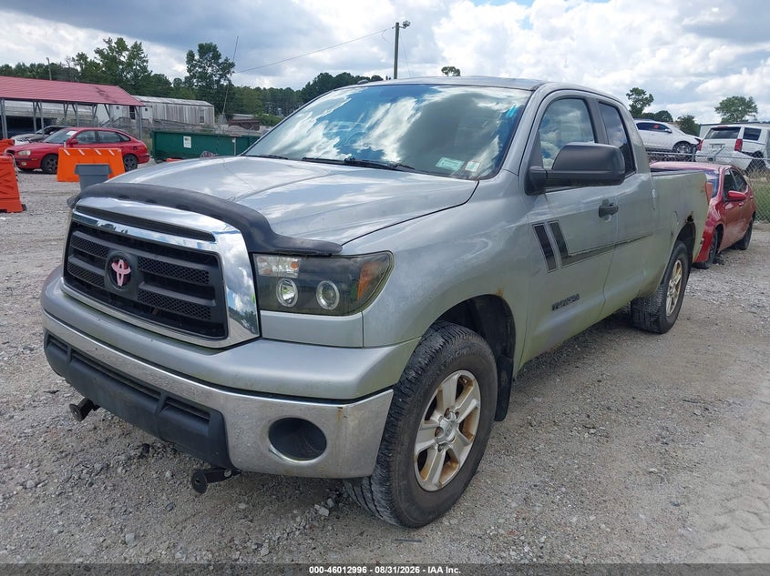 2011 TOYOTA TUNDRA auction photo 2