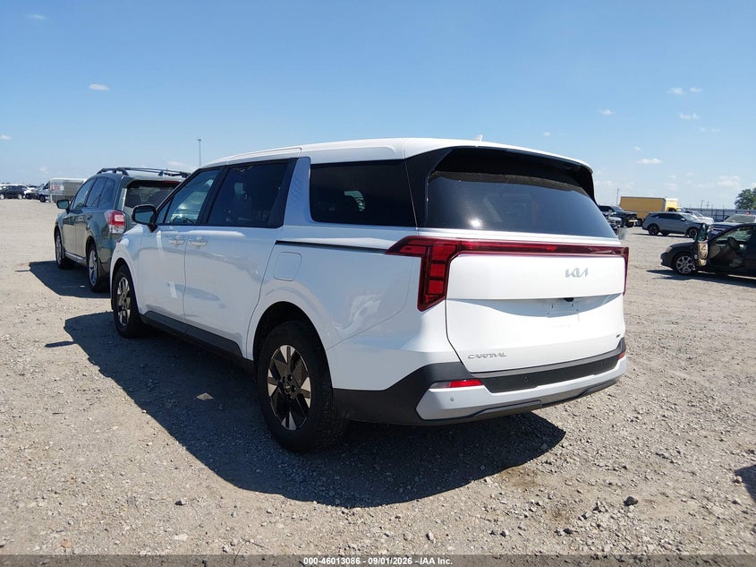 2026 KIA CARNIVAL MPV HYBRID auction photo 3