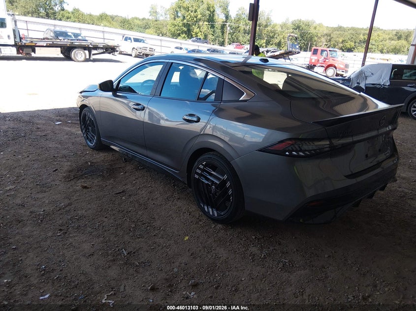 2026 NISSAN SENTRA auction photo 3