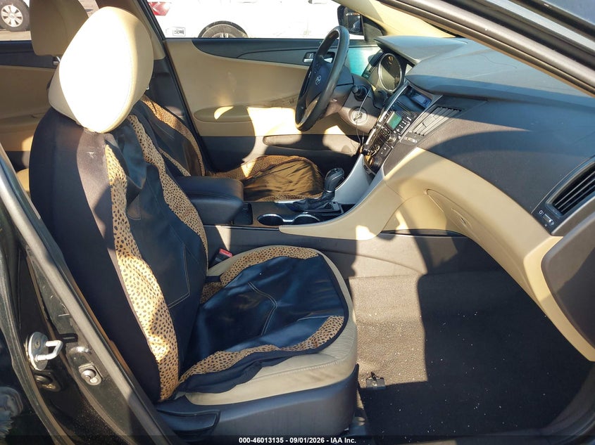 2011 HYUNDAI SONATA auction photo 5
