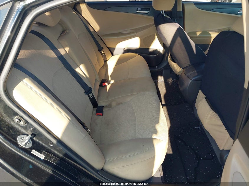 2011 HYUNDAI SONATA auction photo 8