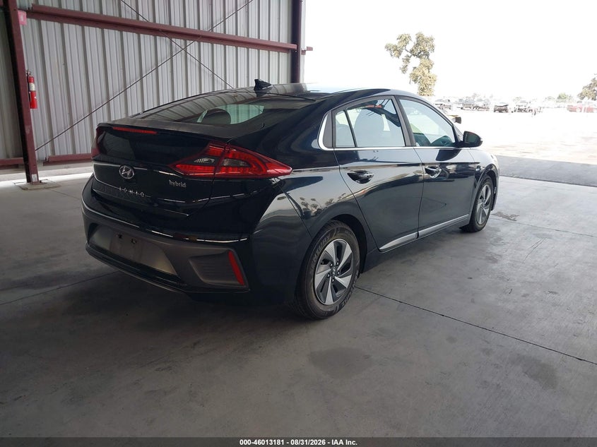 2018 HYUNDAI IONIQ HYBRID auction photo 4