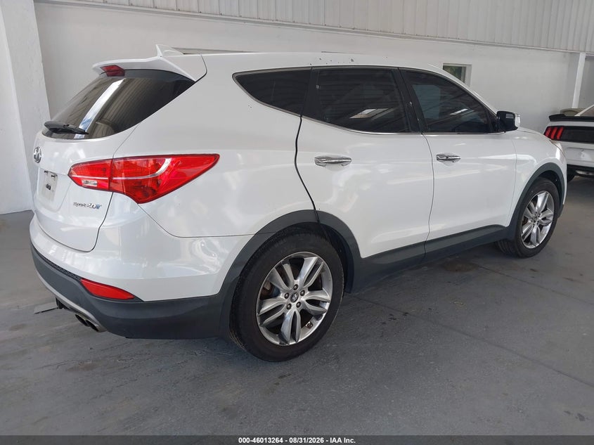 2013 HYUNDAI SANTA FE auction photo 4