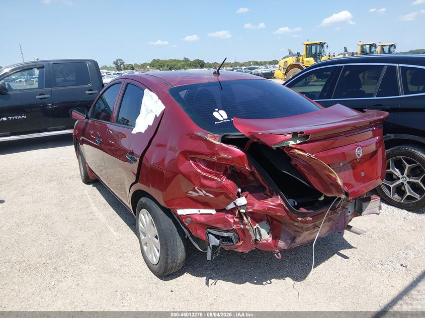 2017 NISSAN VERSA auction photo 3