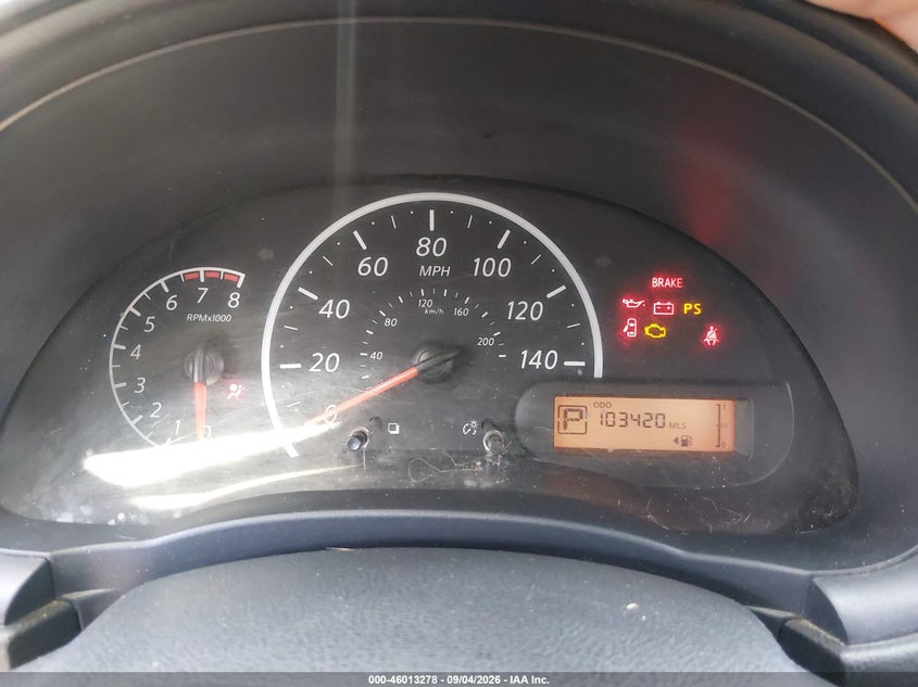 2017 NISSAN VERSA auction photo 7