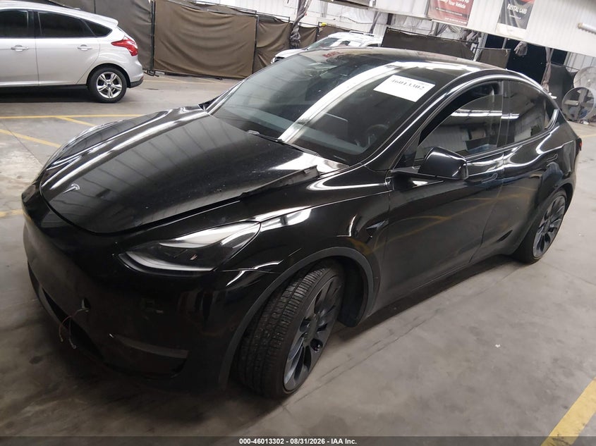 2021 Tesla Model Y Performance Dual Motor All-Wheel Drive, Front End, IAAI, VIN 5YJYGDEF4MF137730 — photo 2