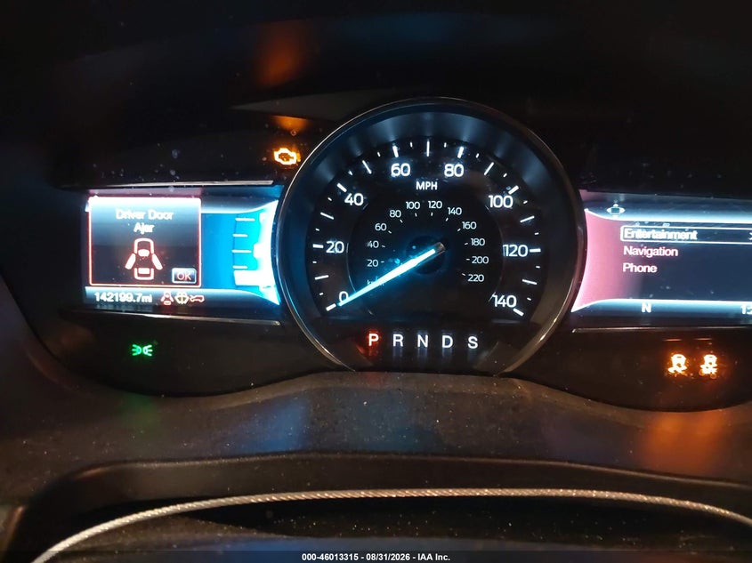 2016 FORD EXPLORER auction photo 7