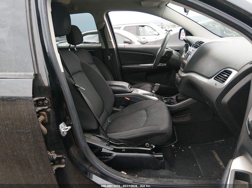 2014 DODGE JOURNEY auction photo 5