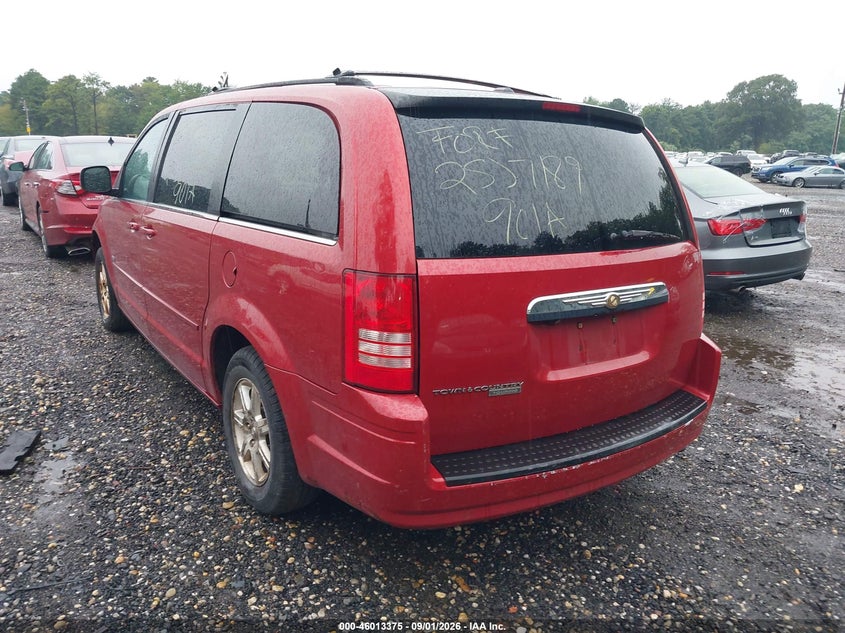 2008 CHRYSLER TOWN & COUNTRY auction photo 3