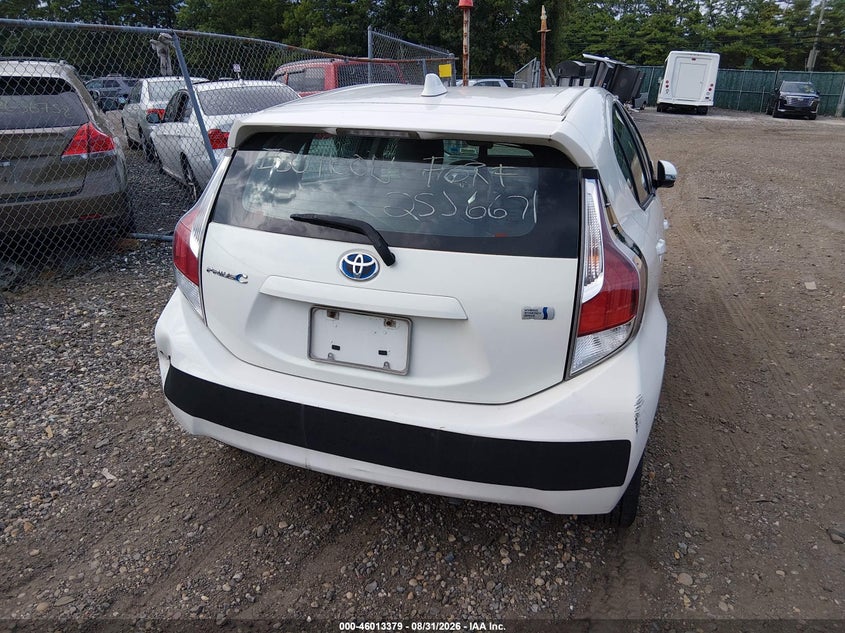 TOYOTA PRIUS C 2016 VIN JTDKDTB33G1138237