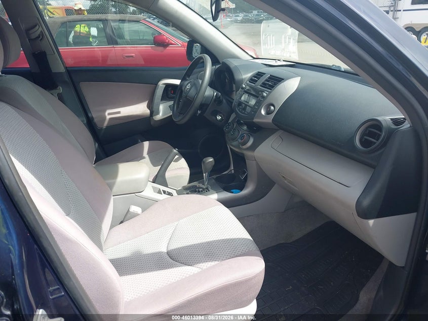 2006 TOYOTA RAV4 auction photo 5