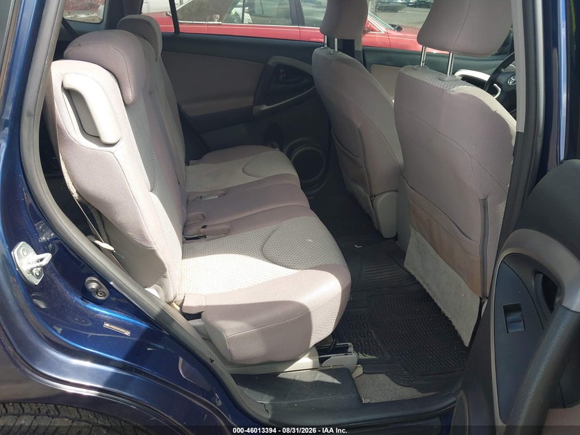 2006 TOYOTA RAV4 auction photo 8