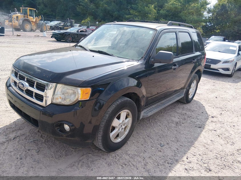 2010 FORD ESCAPE auction photo 2