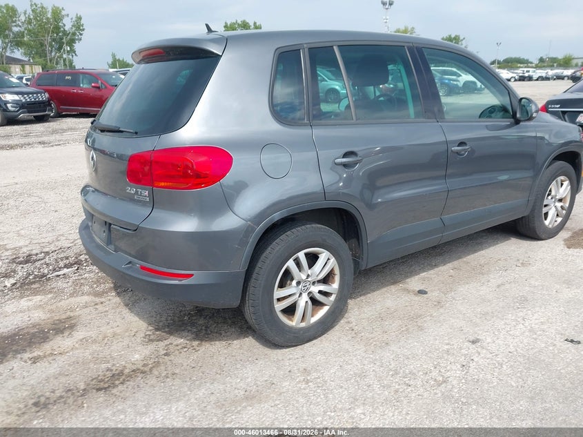 2013 VOLKSWAGEN TIGUAN auction photo 4