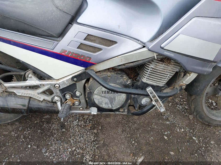 1990 YAMAHA FJ1200 auction photo 8