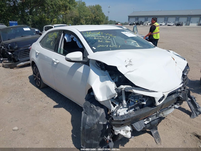 2019 TOYOTA COROLLA SE