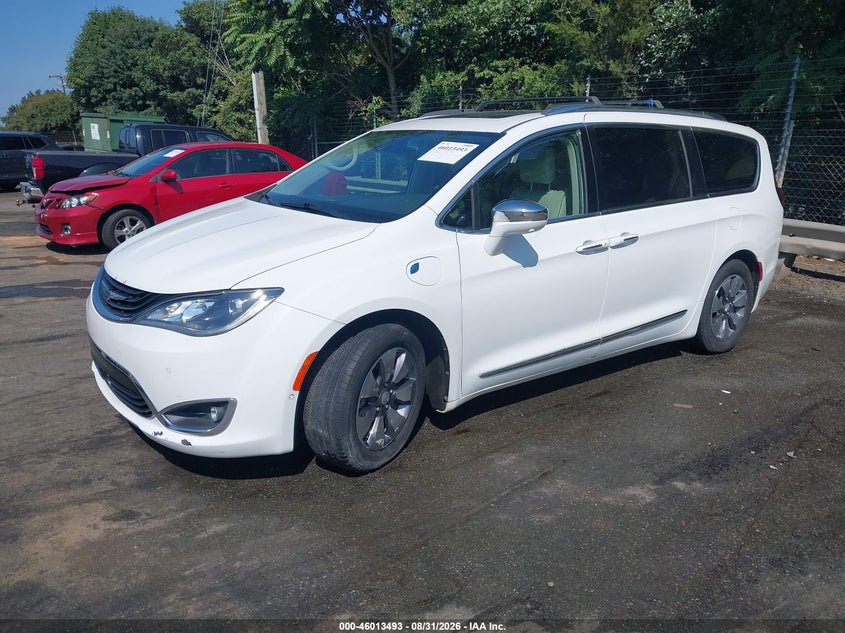 2017 Chrysler Pacifica, Normal Wear & Tear, IAAI, VIN 2C4RC1N72HR709413 — photo 2