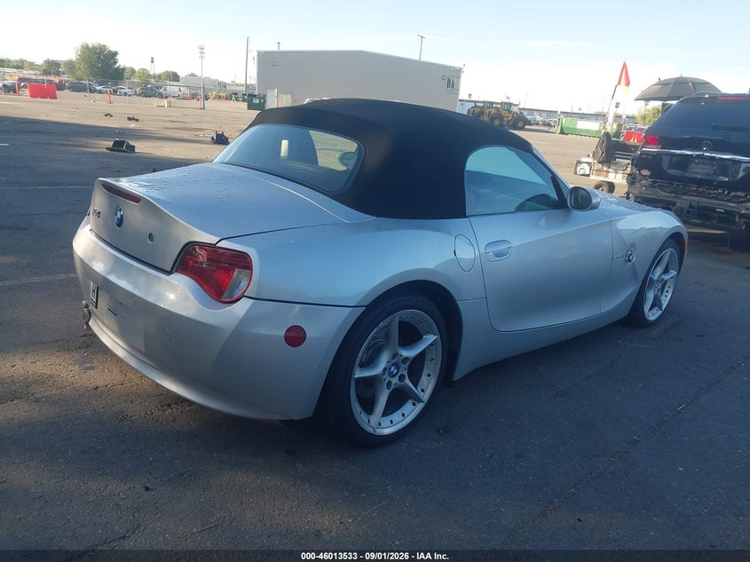 BMW Z4 2007 VIN 4USBU53527LX03166