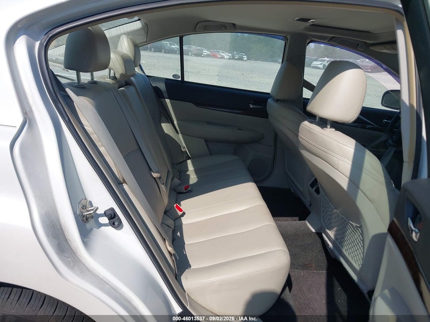 2013 SUBARU LEGACY auction photo 8