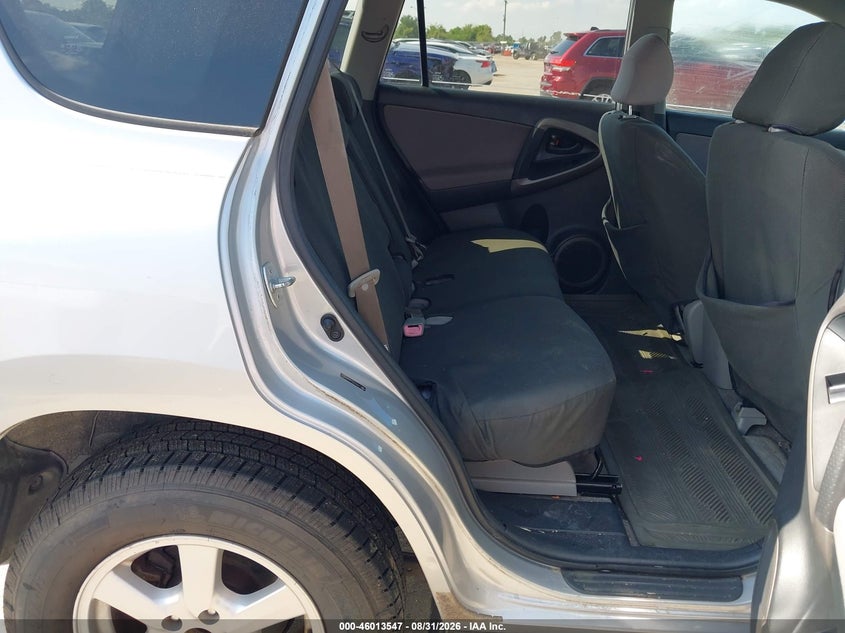 2008 TOYOTA RAV4 auction photo 8