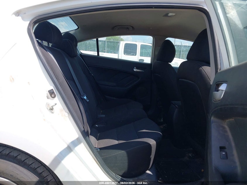 2018 KIA FORTE auction photo 8