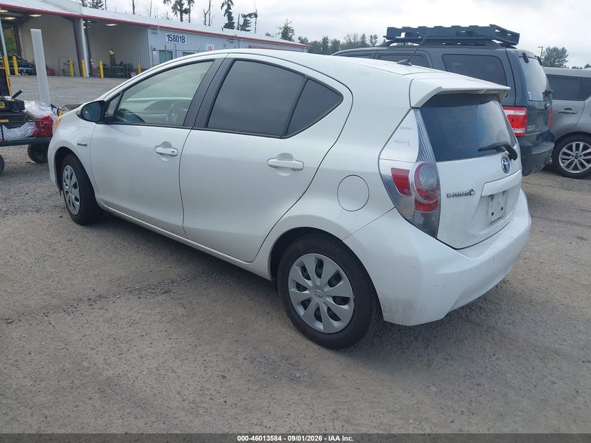 2014 TOYOTA PRIUS C auction photo 3