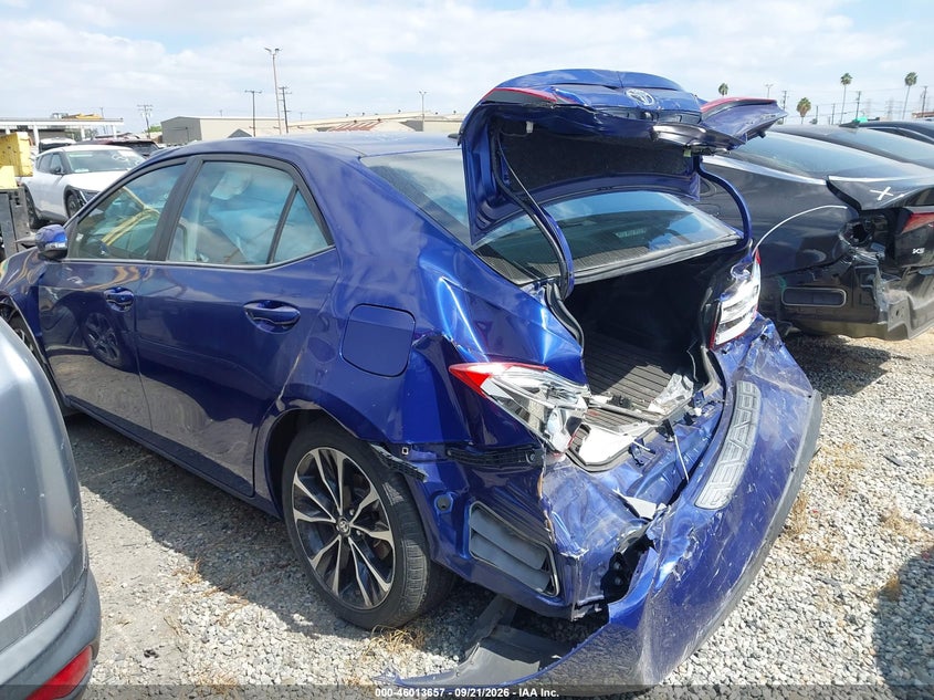 2018 TOYOTA COROLLA auction photo 3