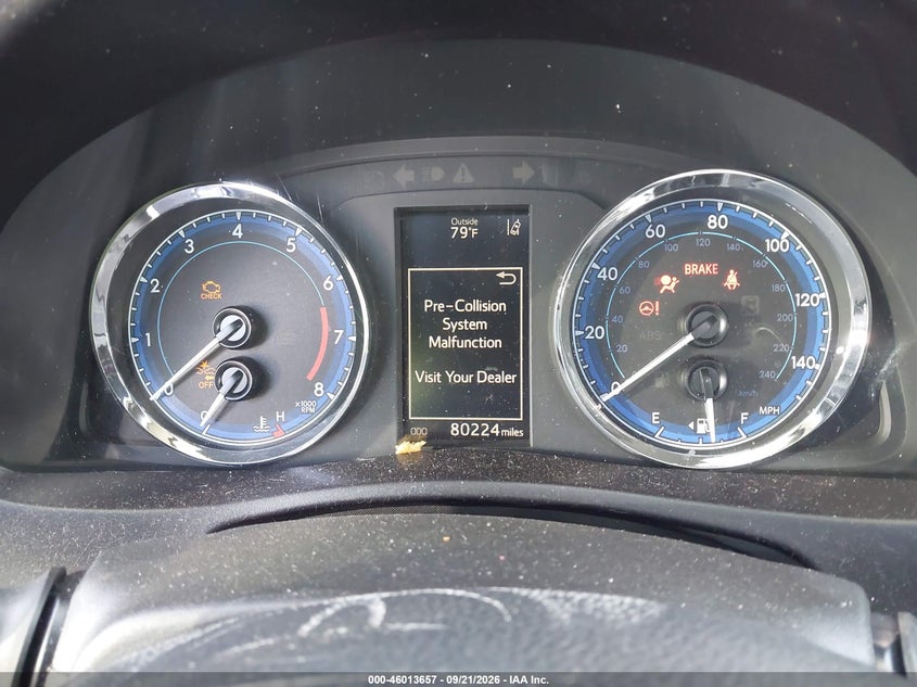 2018 TOYOTA COROLLA auction photo 7