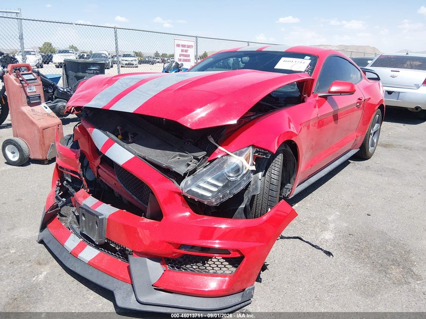 Фото 2 - FORD MUSTANG