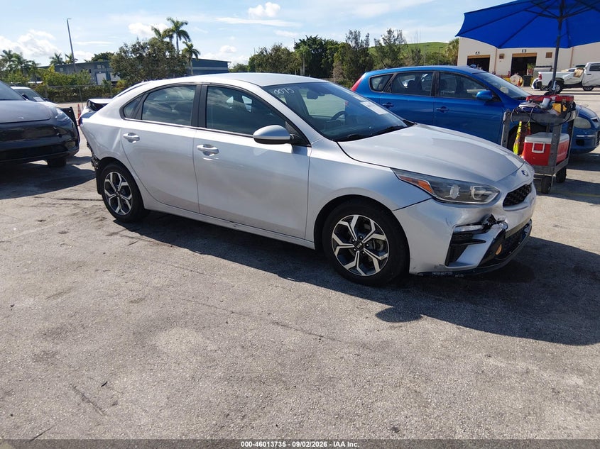 Vin: 3kpf24ad5me270075, lot: 46513111, kia forte lxs 2021 img_1