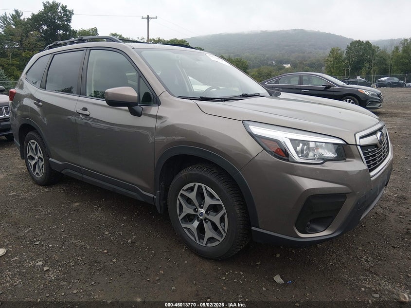2019 SUBARU FORESTER auction photo 1