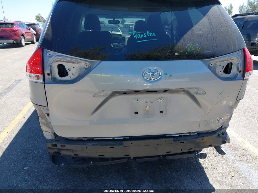 2013 TOYOTA SIENNA VAN 3.5L V-6 DOHC, VVT, REGULAR , 266HP