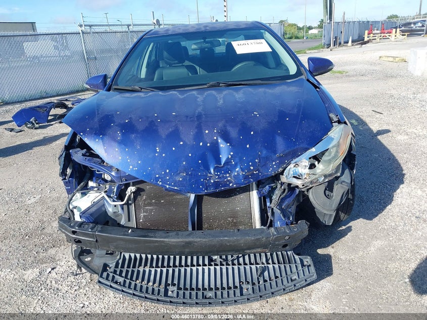 TOYOTA COROLLA - zdjęcie 13