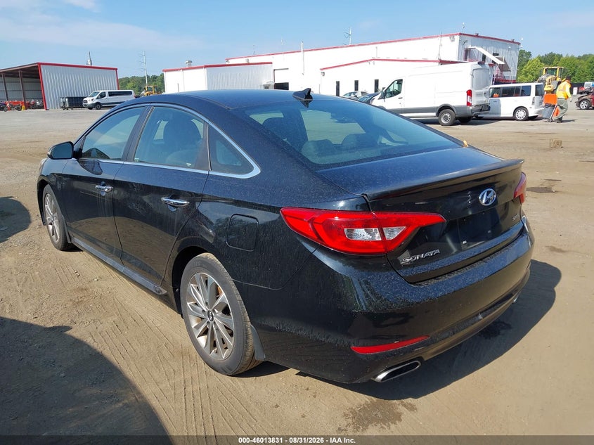 2015 HYUNDAI SONATA auction photo 3