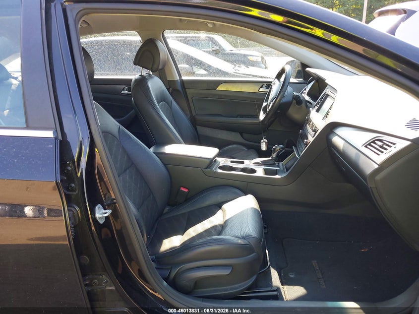 2015 HYUNDAI SONATA auction photo 5