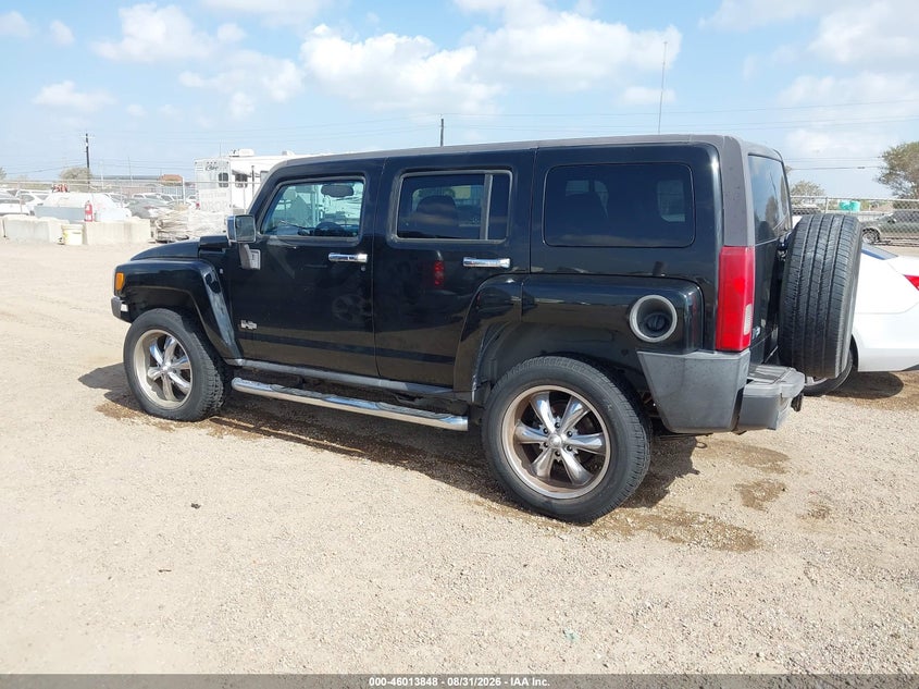 2007 HUMMER H3 SUV auction photo 3