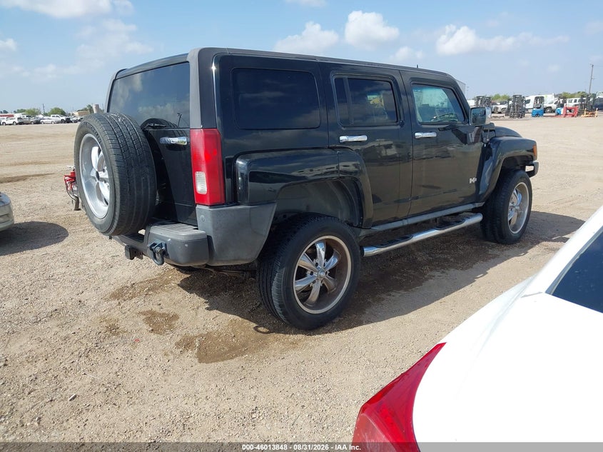 2007 HUMMER H3 SUV auction photo 4