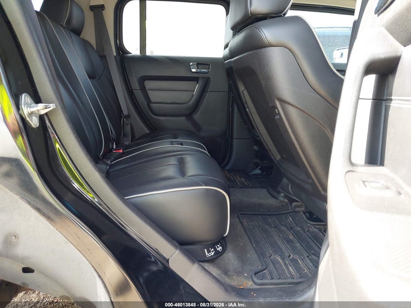 2007 HUMMER H3 SUV auction photo 8