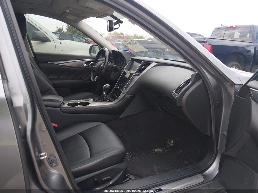 2015 INFINITI Q50 auction photo 5