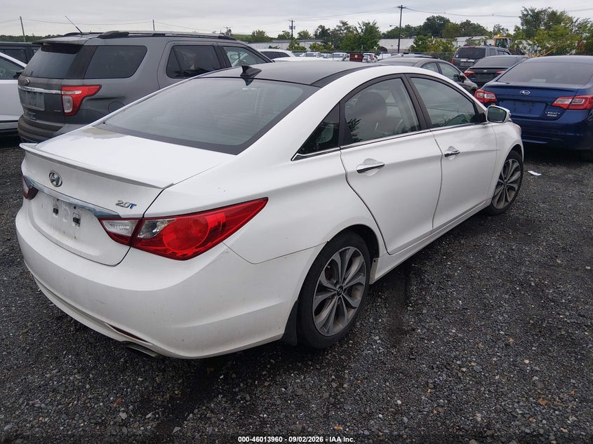 2013 HYUNDAI SONATA auction photo 4