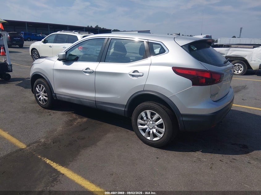 2018 NISSAN ROGUE SPORT auction photo 3