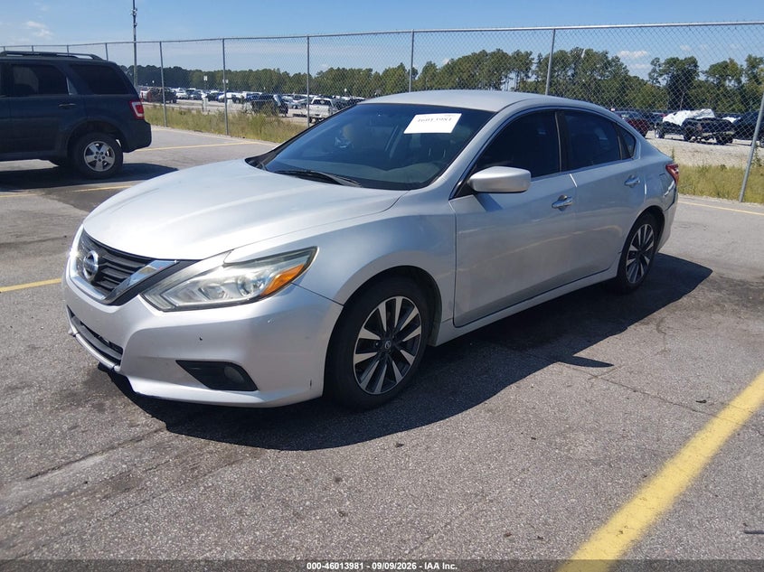 2017 Nissan Altima, Обычный износ, IAAI, VIN 1N4AL3AP1HC121998 — фото 2